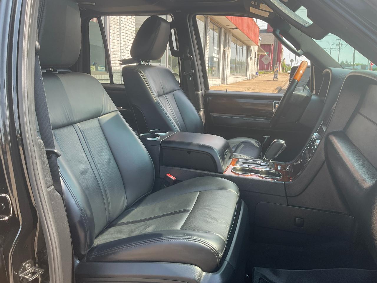 Lincoln Navigator Select 4WD 2017