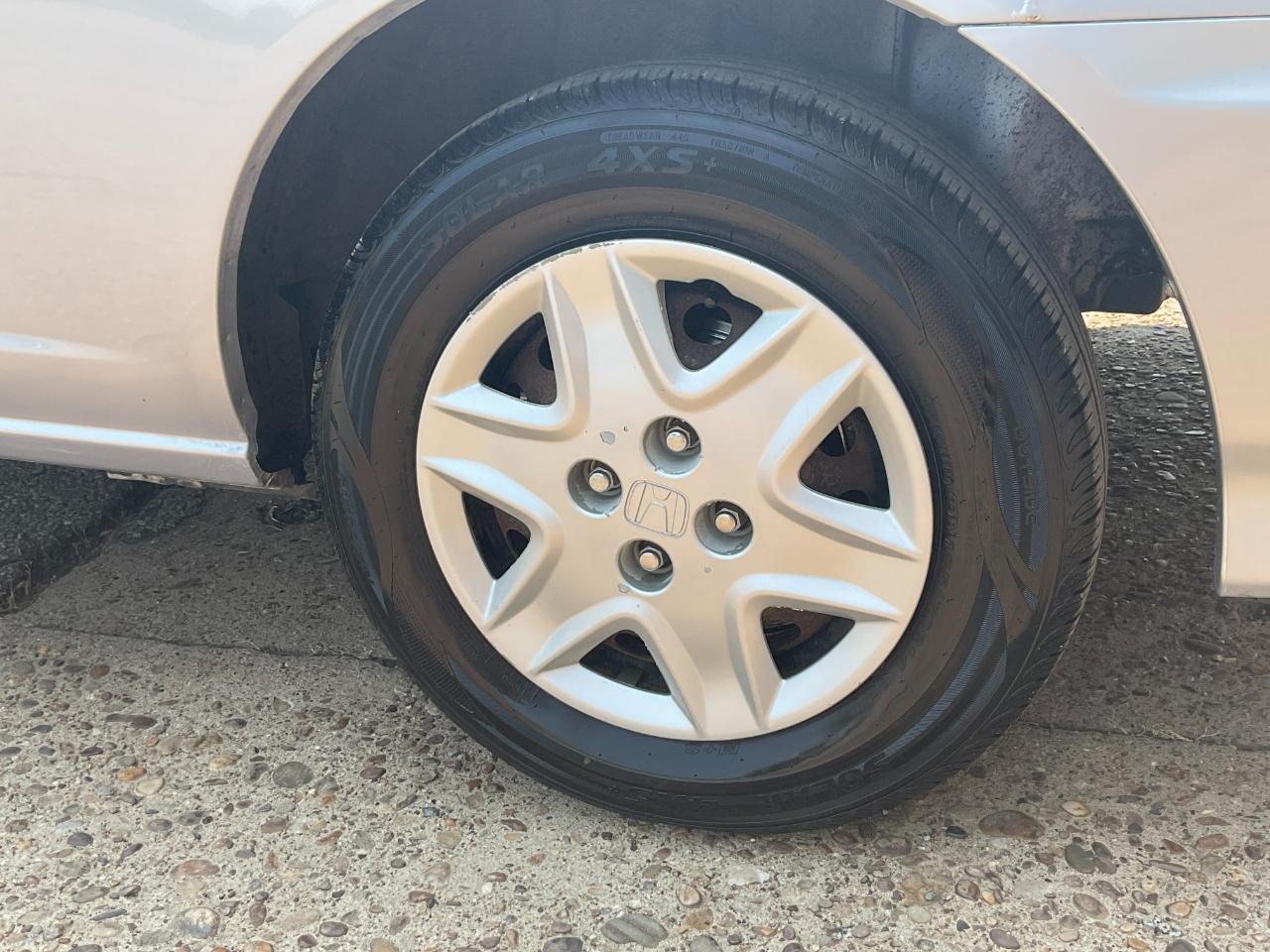 Honda Civic VP coupe 2004