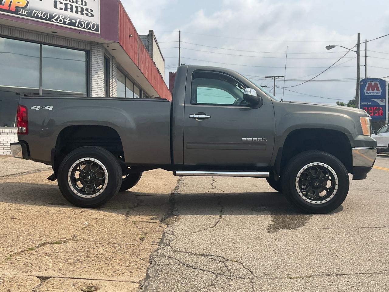 GMC Sierra 1500 SLE 4WD 2011