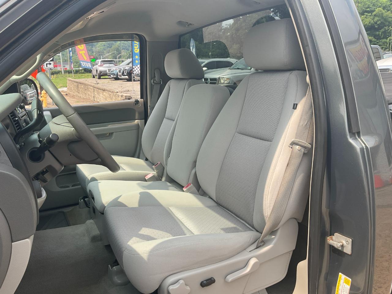GMC Sierra 1500 SLE 4WD 2011