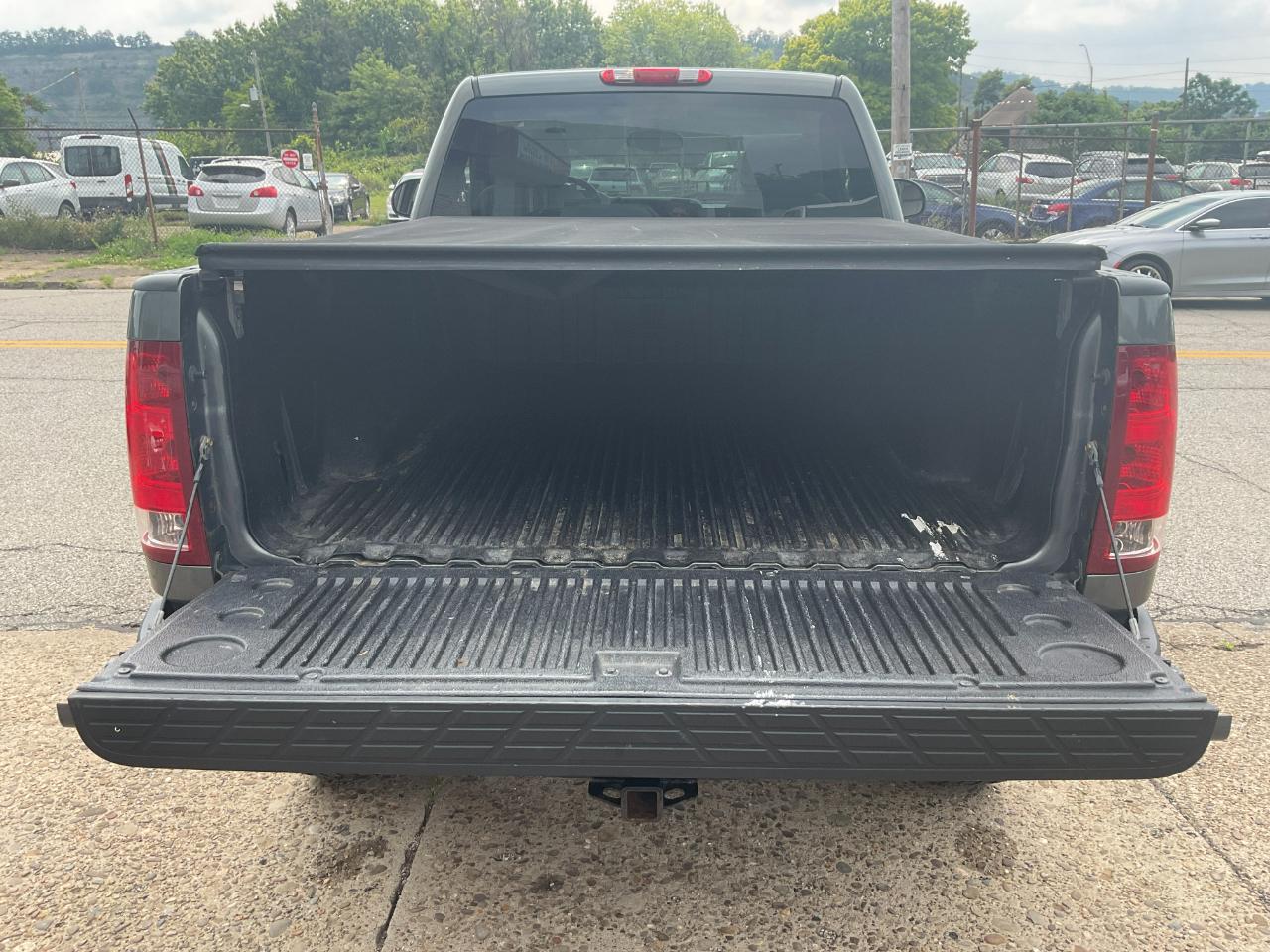 GMC Sierra 1500 SLE 4WD 2011