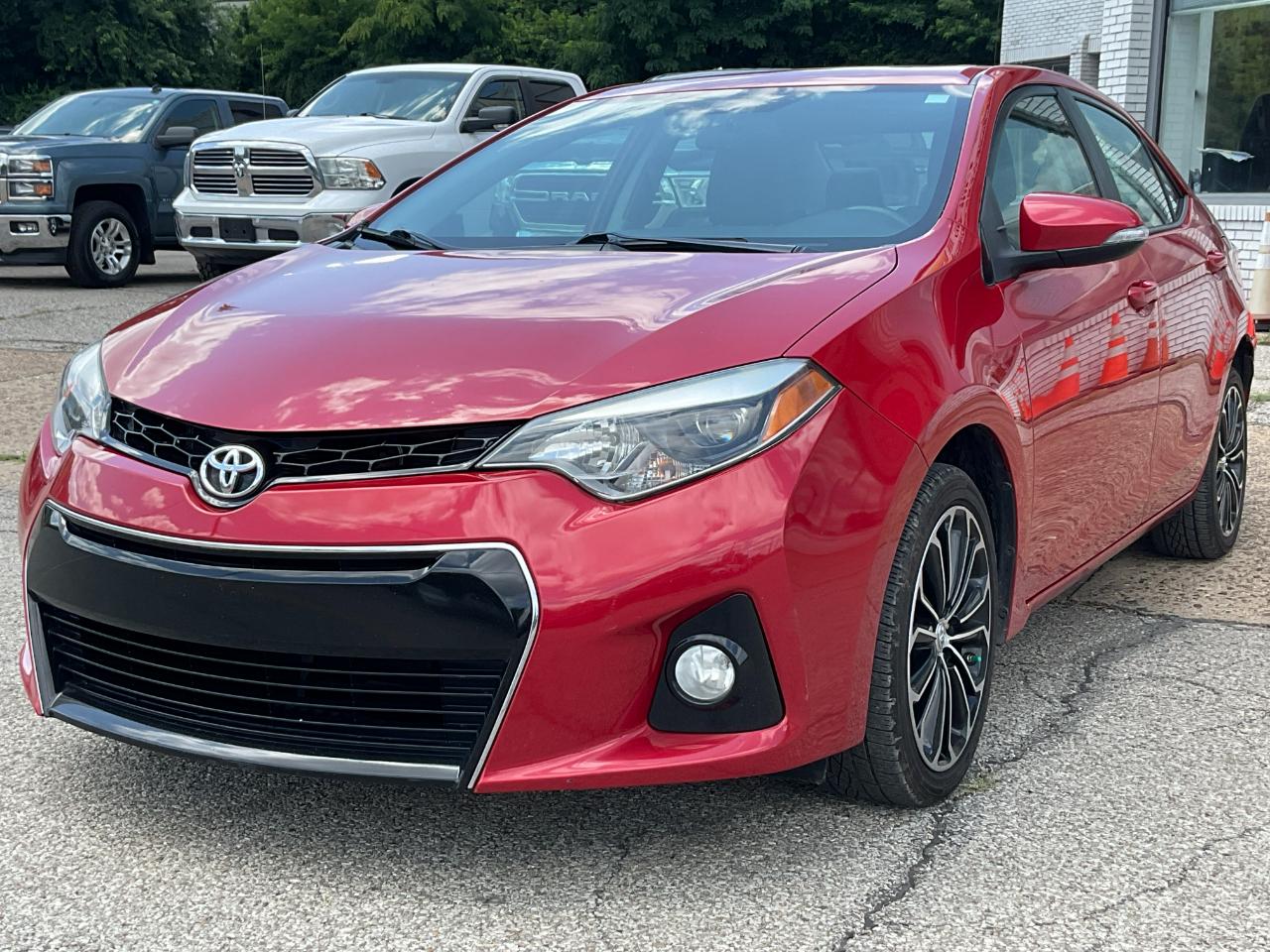 Toyota Corolla S Premium CVT 2016