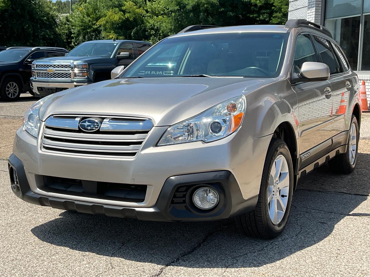 Subaru Outback 2.5i Premium 2014