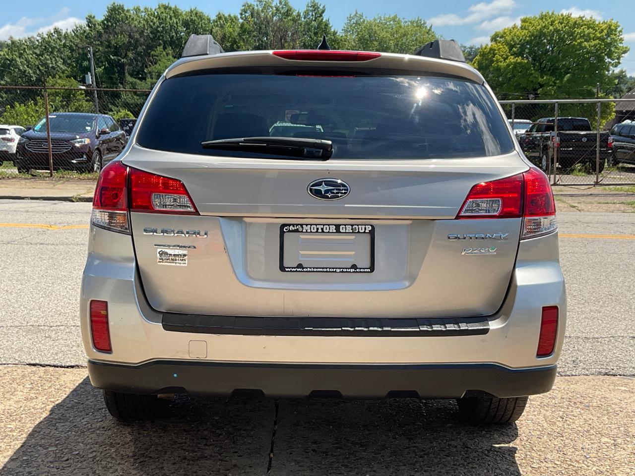 Subaru Outback 2.5i Premium 2014