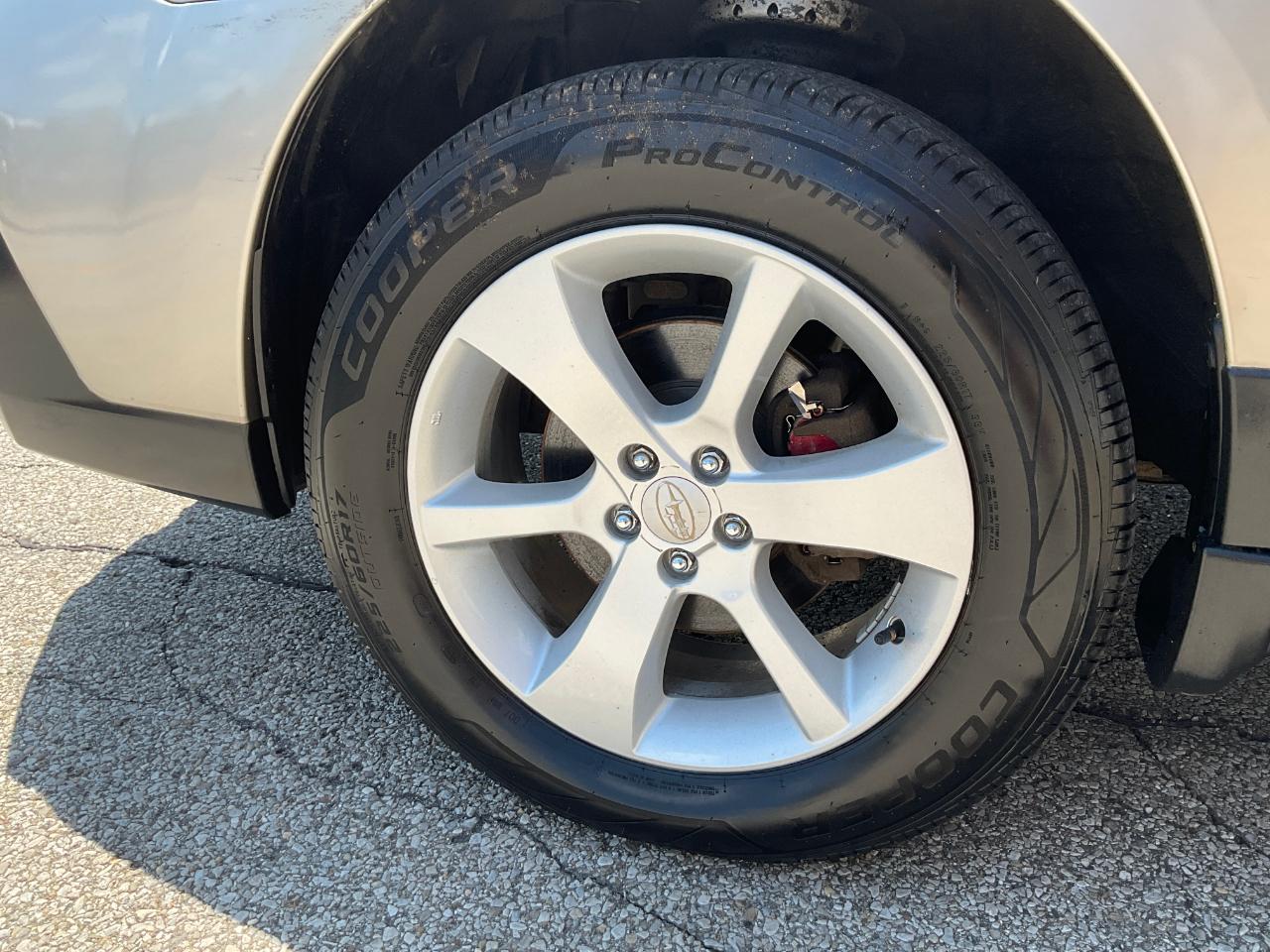 Subaru Outback 2.5i Premium 2014