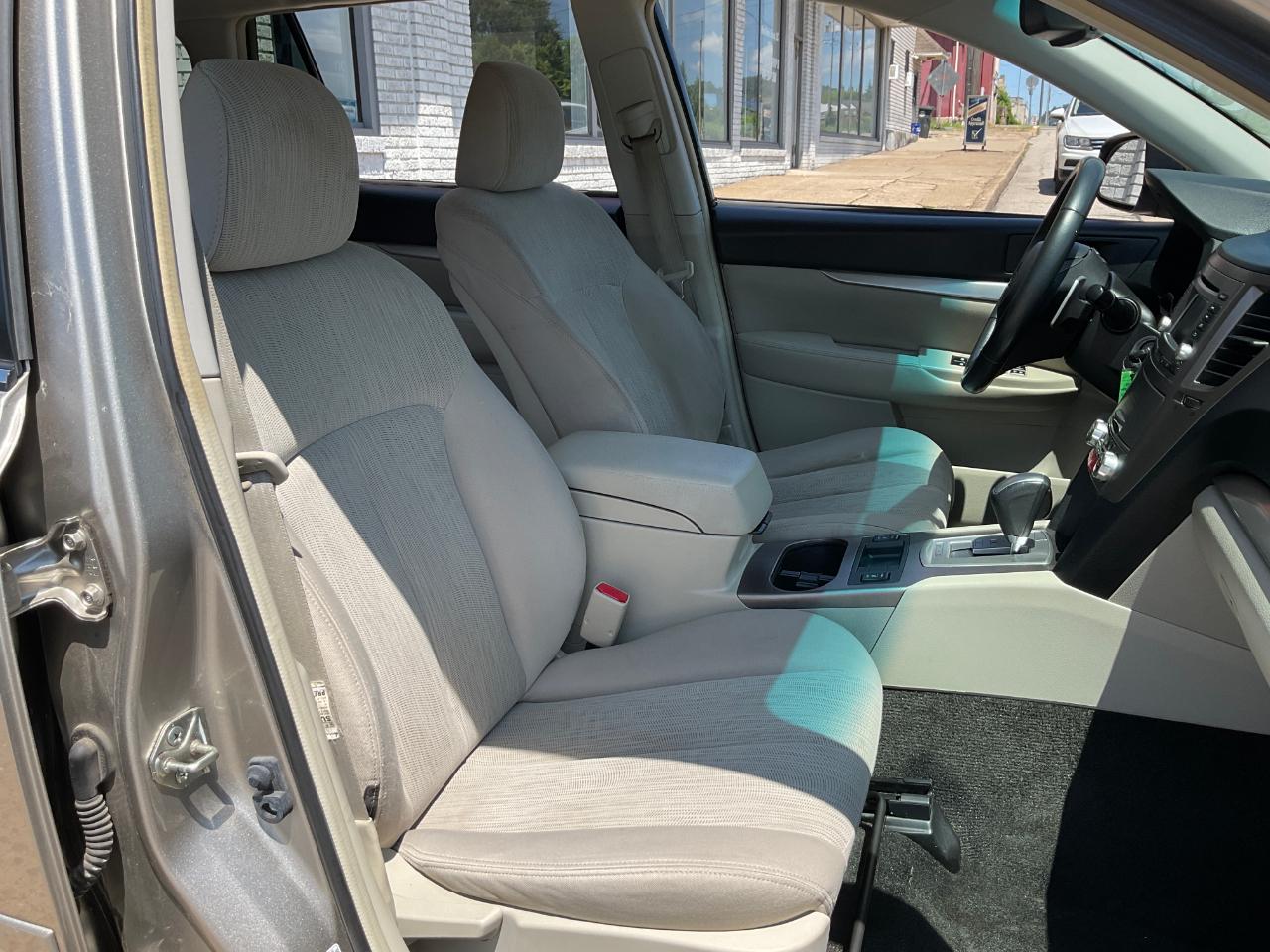 Subaru Outback 2.5i Premium 2014