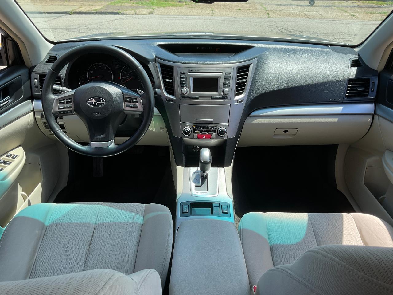 Subaru Outback 2.5i Premium 2014