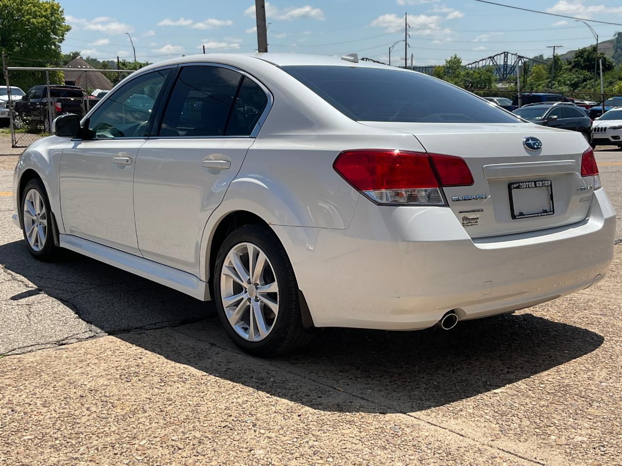 Subaru Legacy 2.5i Premium 2014
