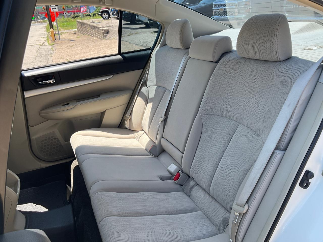 Subaru Legacy 2.5i Premium 2014