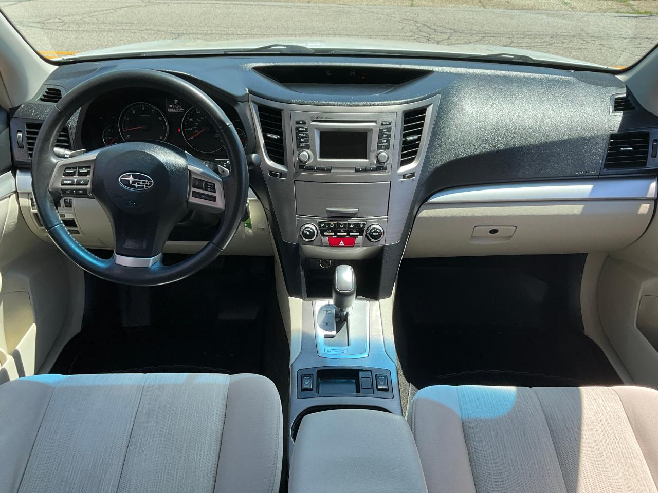 Subaru Legacy 2.5i Premium 2014
