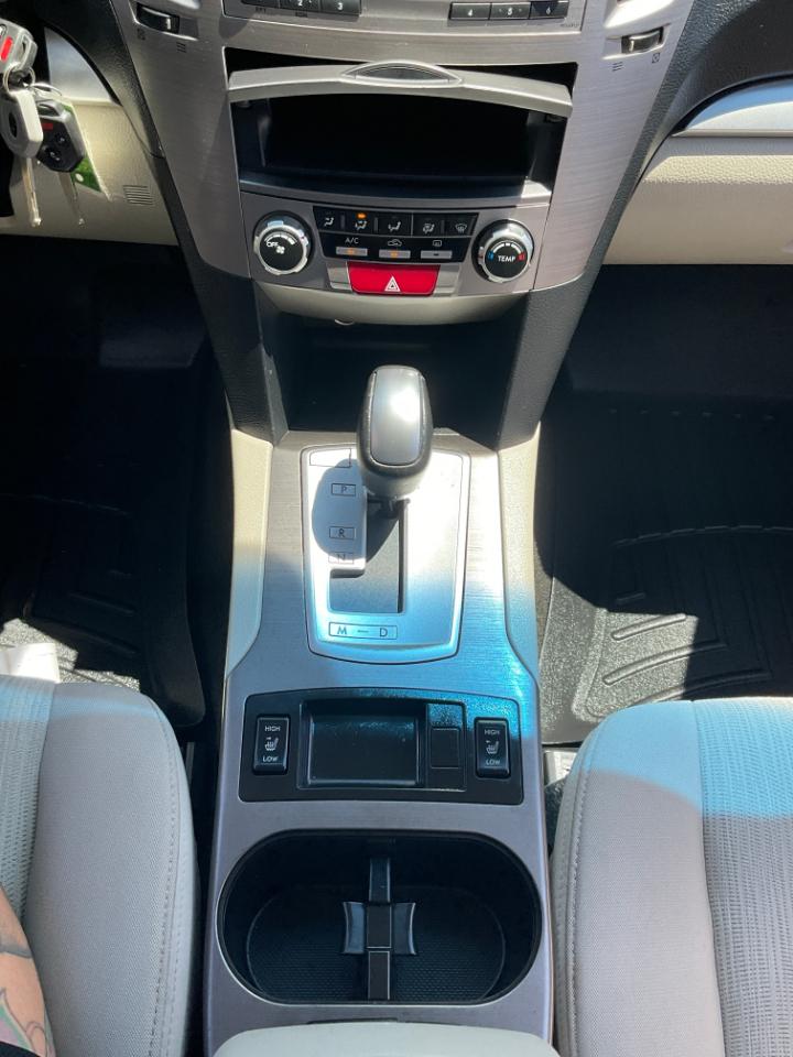 Subaru Legacy 2.5i Premium 2014