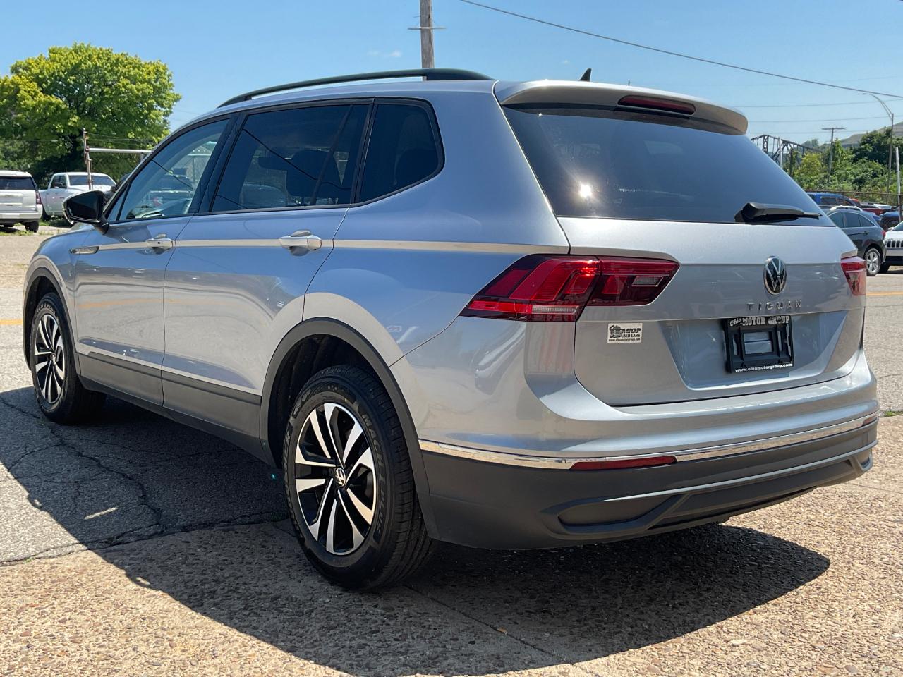 Volkswagen Tiguan S 2024