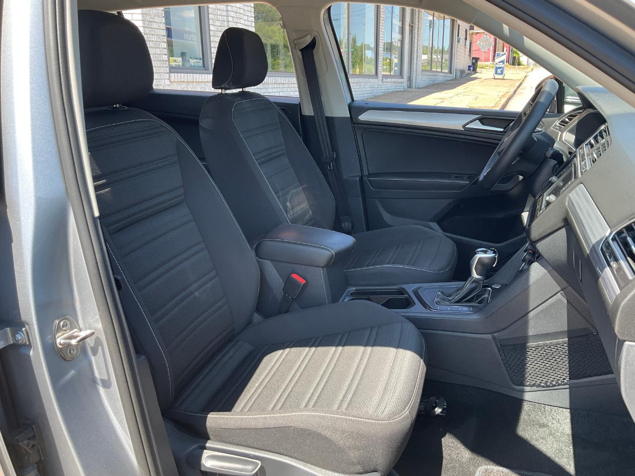 Volkswagen Tiguan S 2024