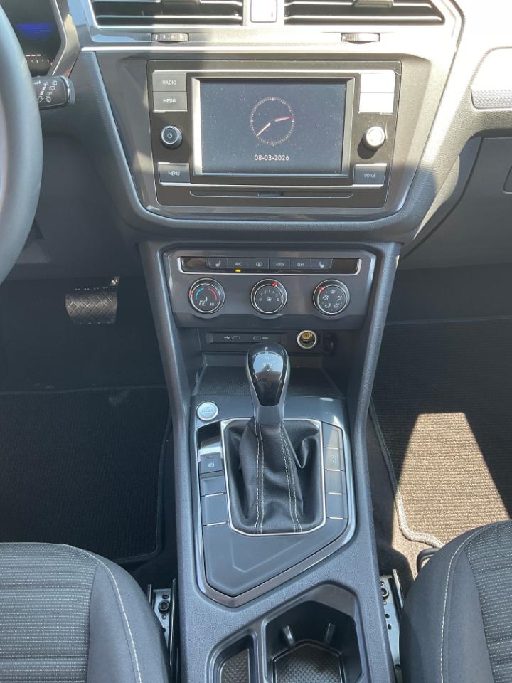 Volkswagen Tiguan S 2024