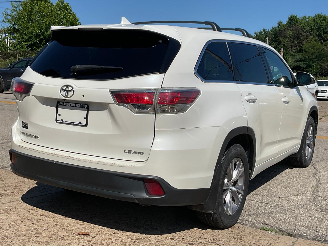 Toyota Highlander LE AWD V6 2015