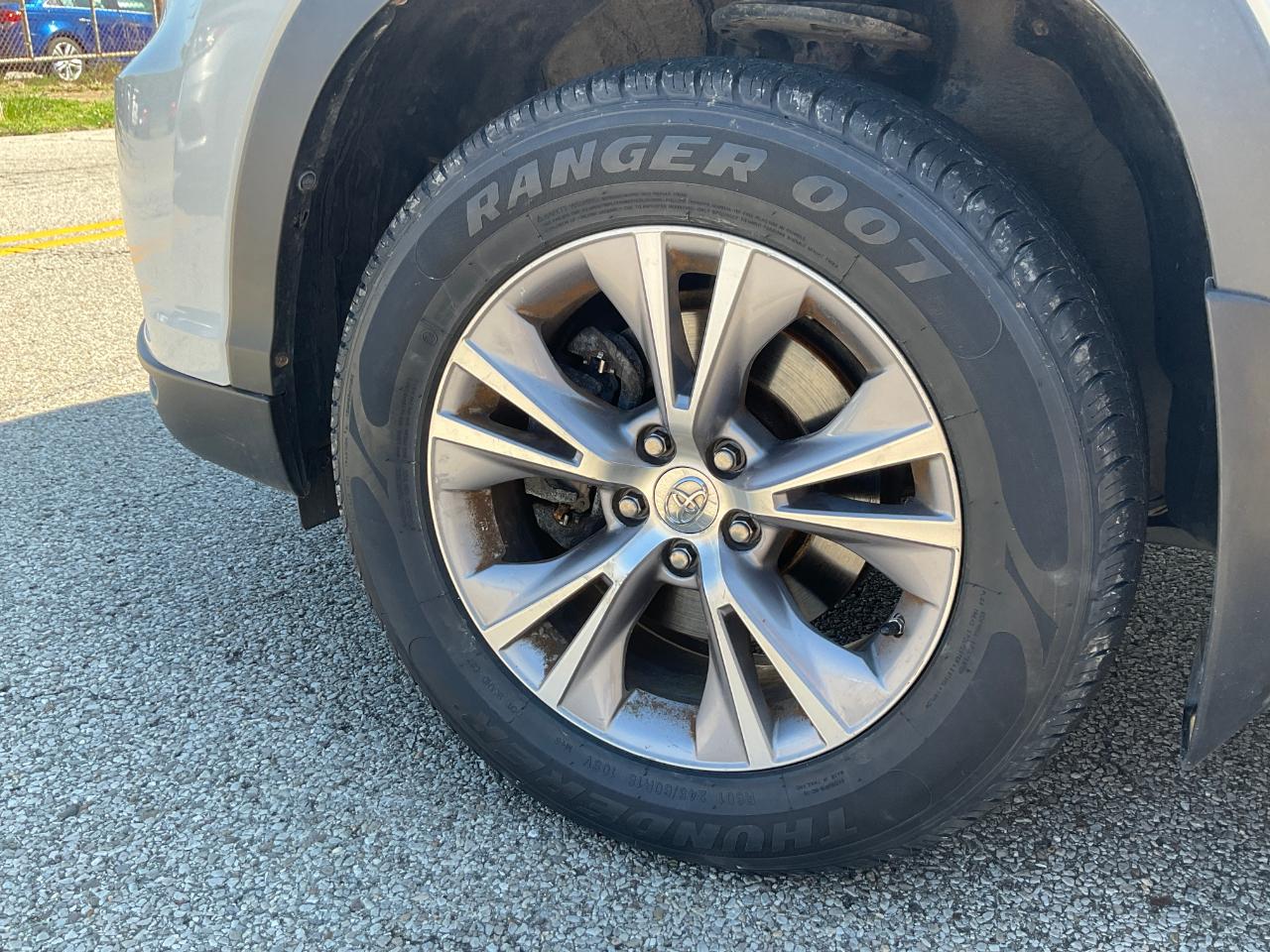 Toyota Highlander LE AWD V6 2015