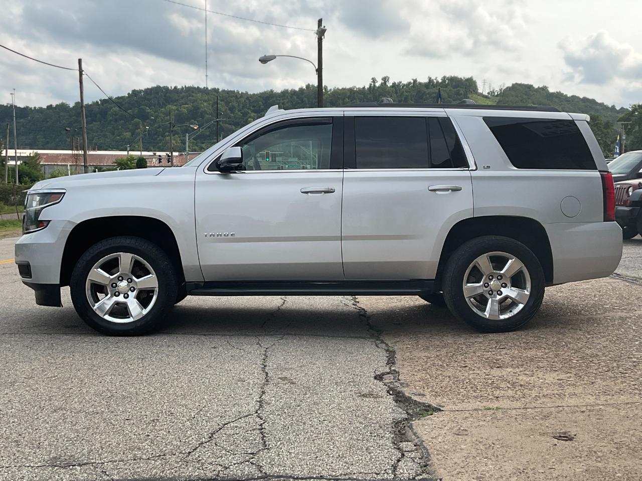 Chevrolet Tahoe LS 4WD 2015