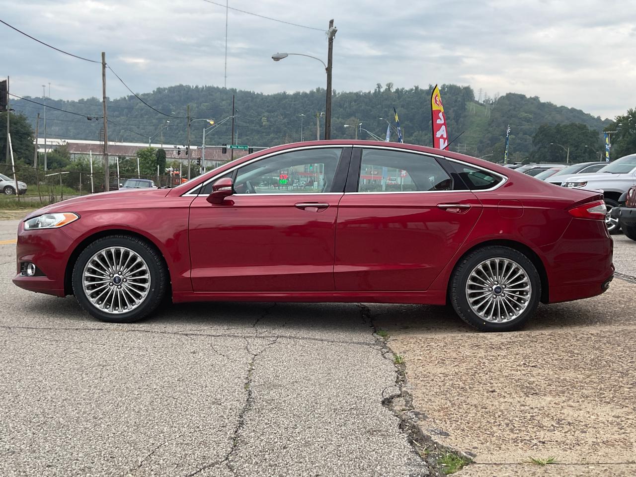 Ford Fusion Titanium AWD 2013