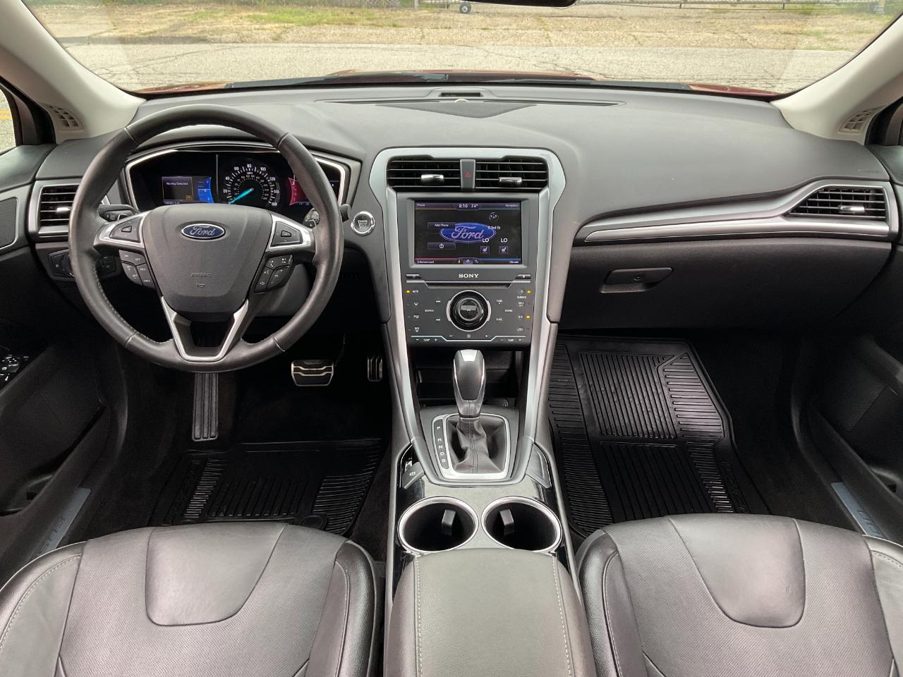 Ford Fusion Titanium AWD 2013