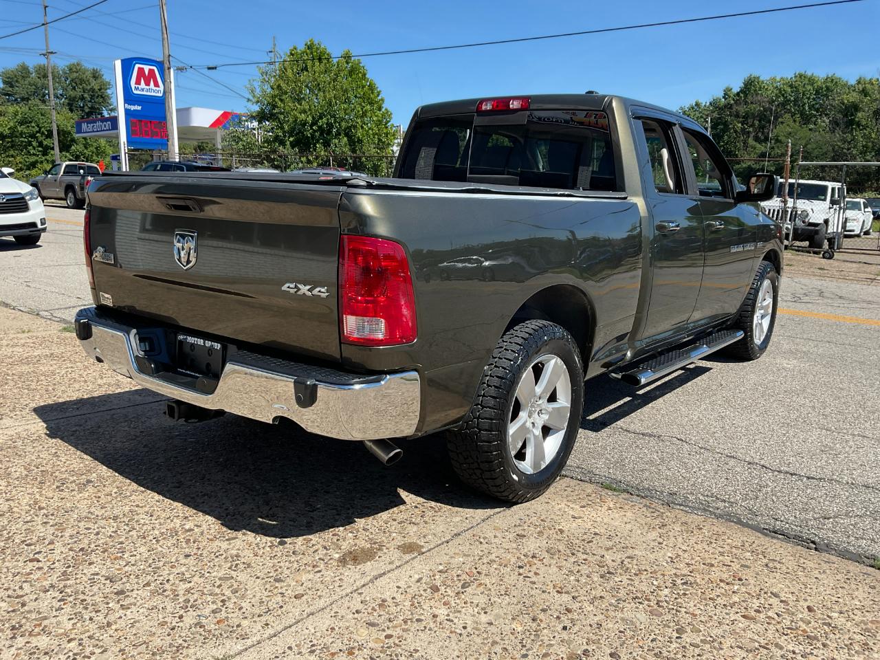 RAM 1500 SLT Quad Cab 4WD 2012