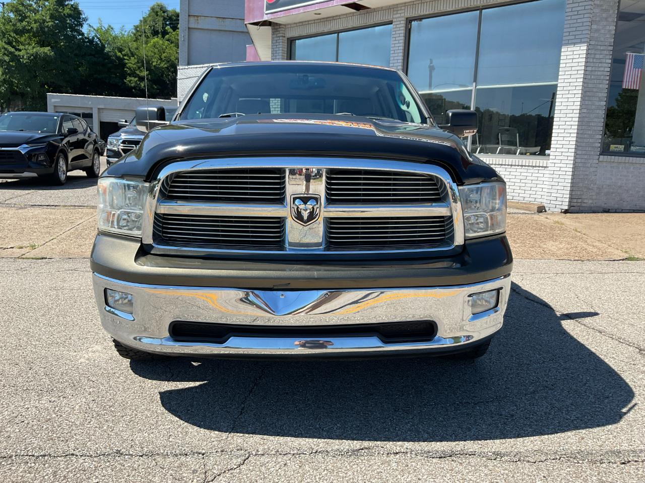 RAM 1500 SLT Quad Cab 4WD 2012