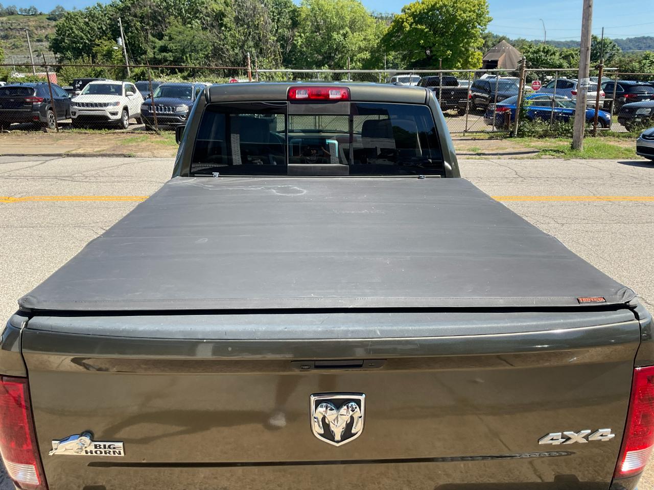 RAM 1500 SLT Quad Cab 4WD 2012