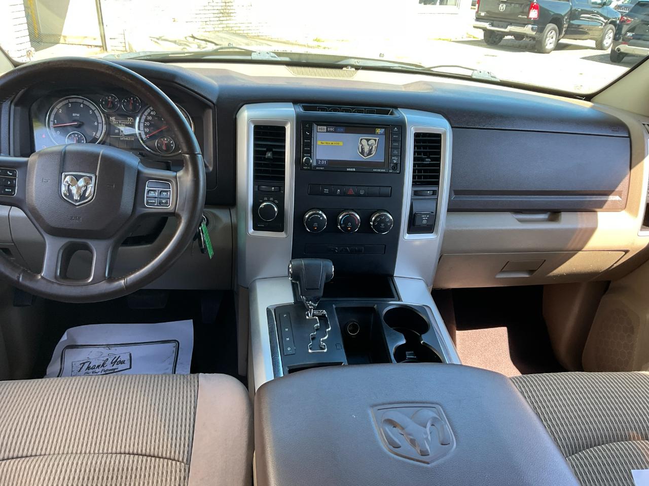 RAM 1500 SLT Quad Cab 4WD 2012