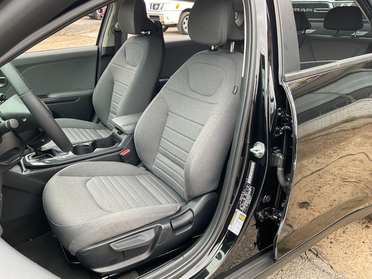 Kia K4 EX 2025