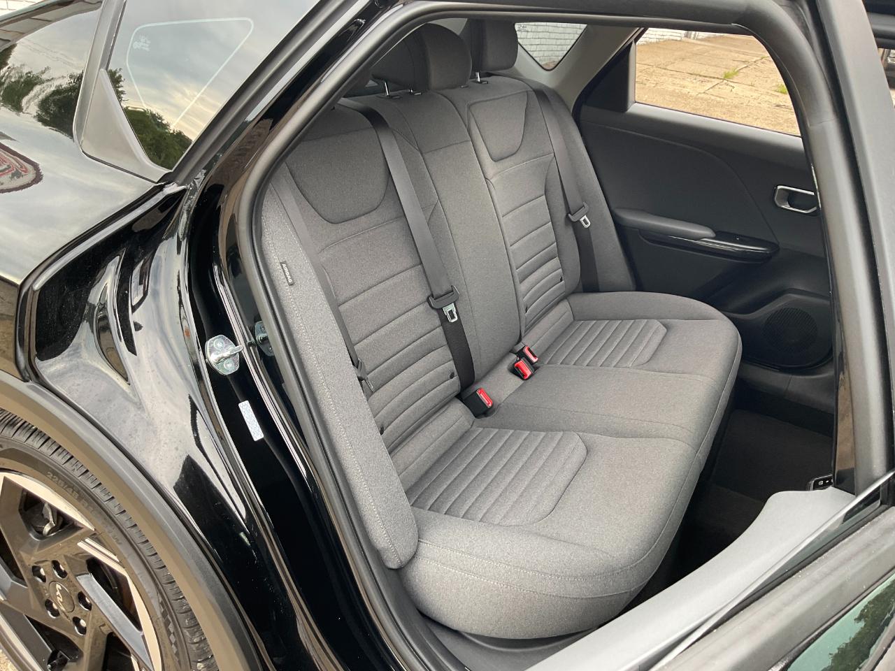 Kia K4 EX 2025