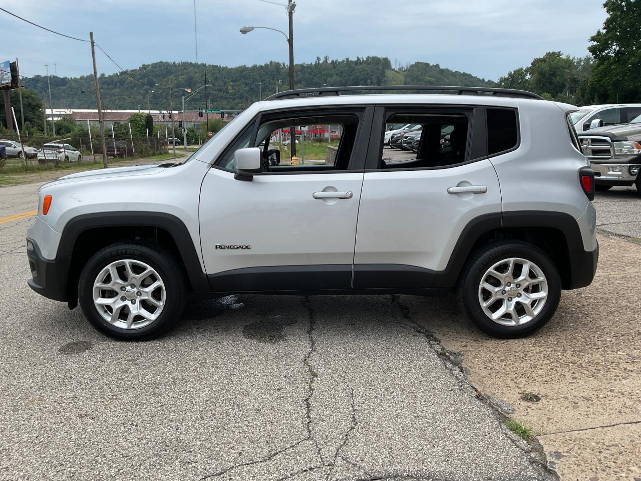 Jeep Renegade Latitude 4WD 2018