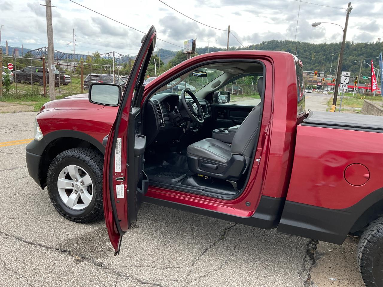 RAM 1500 Tradesman Regular Cab SWB 4WD 2013