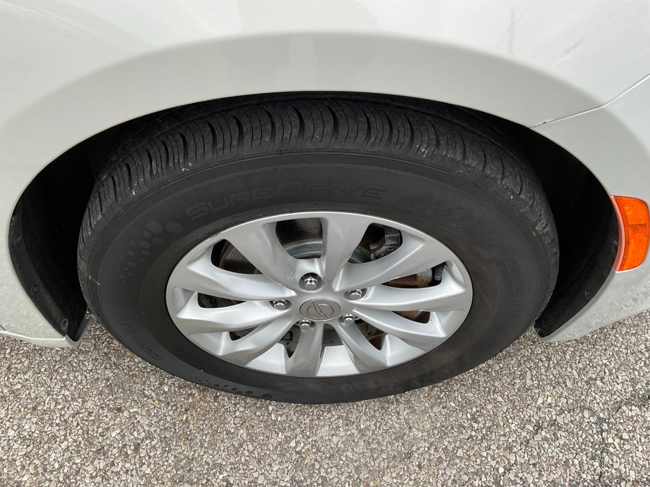 Chrysler Pacifica Touring 2017