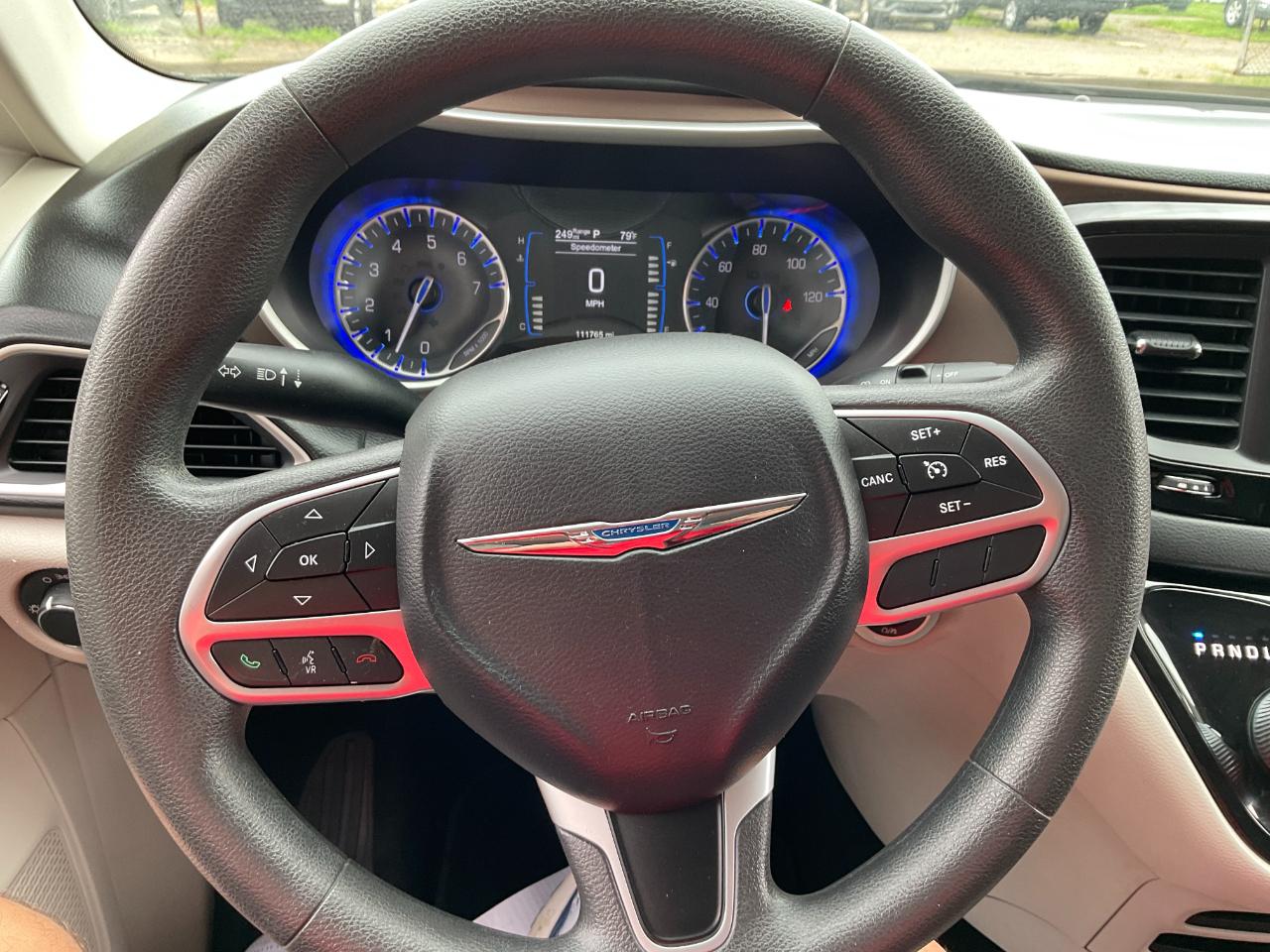 Chrysler Pacifica Touring 2017