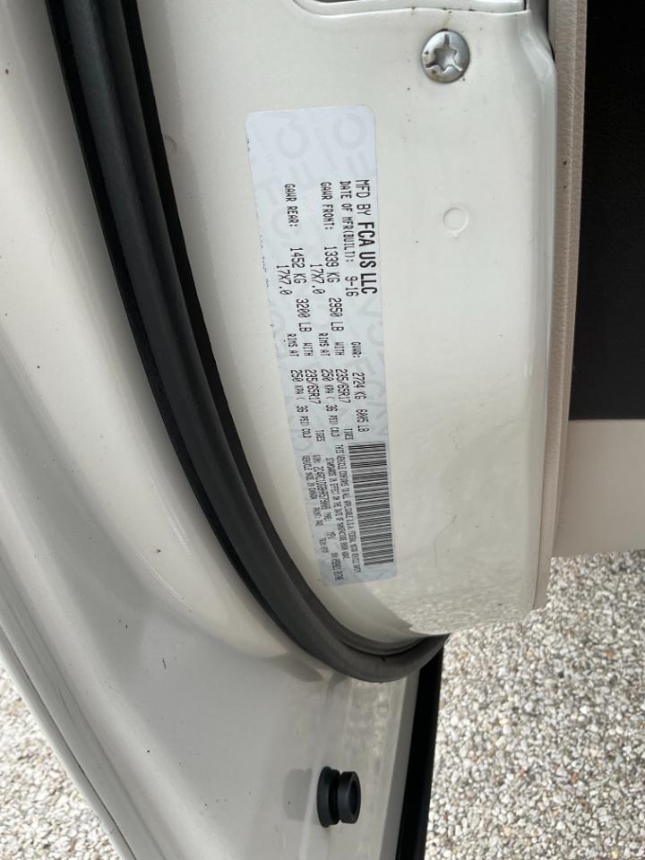 Chrysler Pacifica Touring 2017