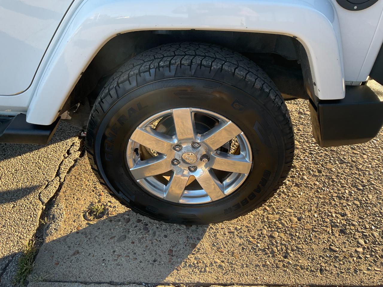 Jeep Wrangler Unlimited Sahara 4WD 2013