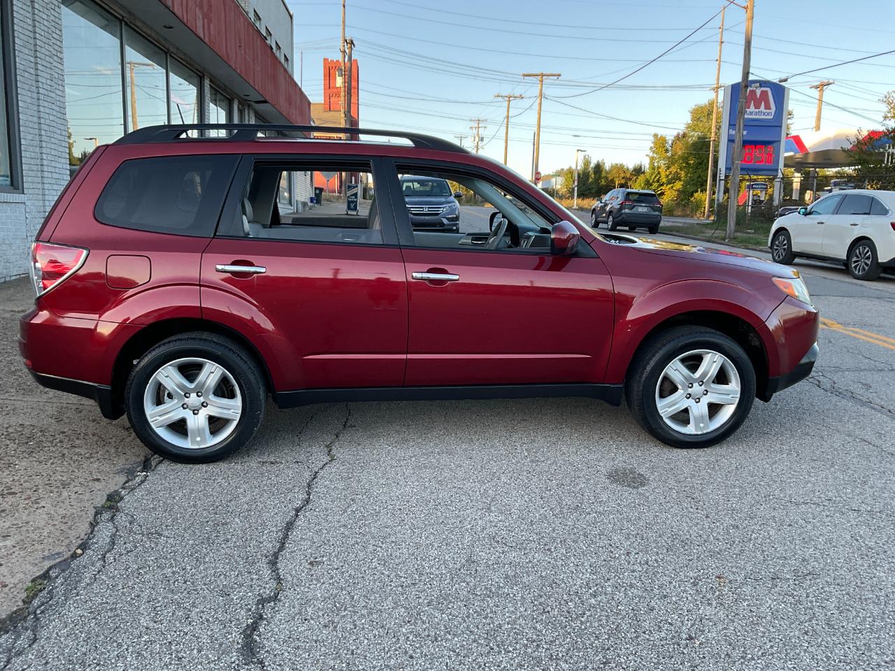 Subaru Forester photo 2