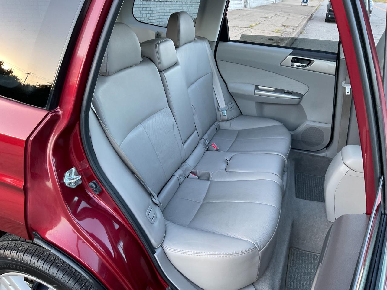 Subaru Forester photo 24