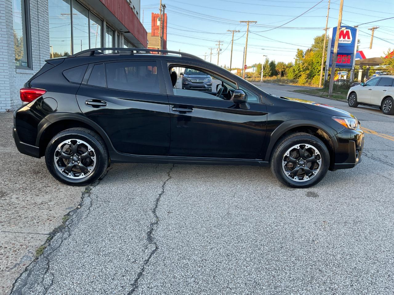 Subaru Crosstrek photo 2