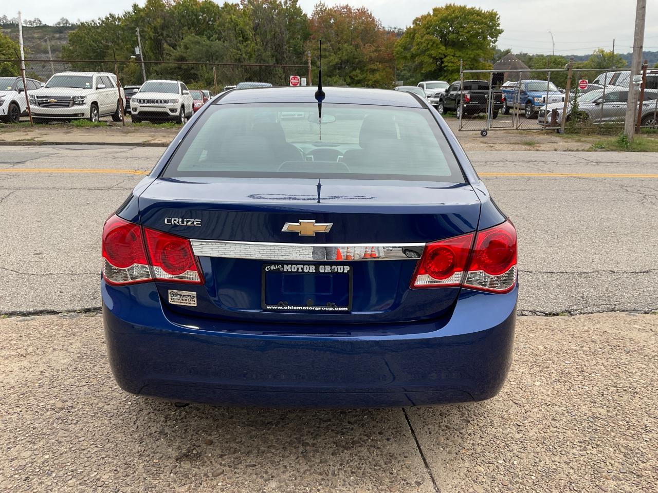 Chevrolet Cruze LS Auto 2013