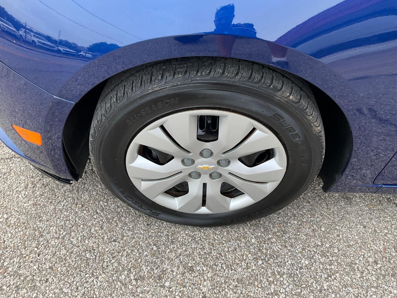 Chevrolet Cruze LS Auto 2013