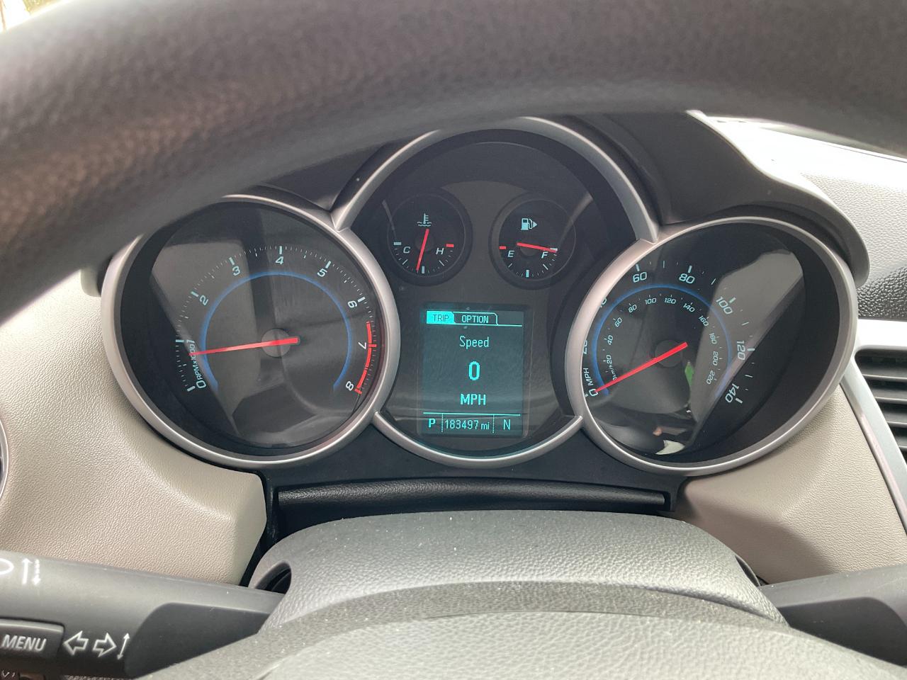Chevrolet Cruze LS Auto 2013