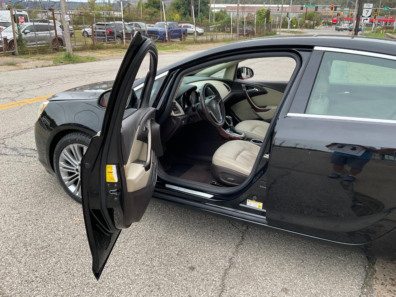 Buick Verano Leather 2012