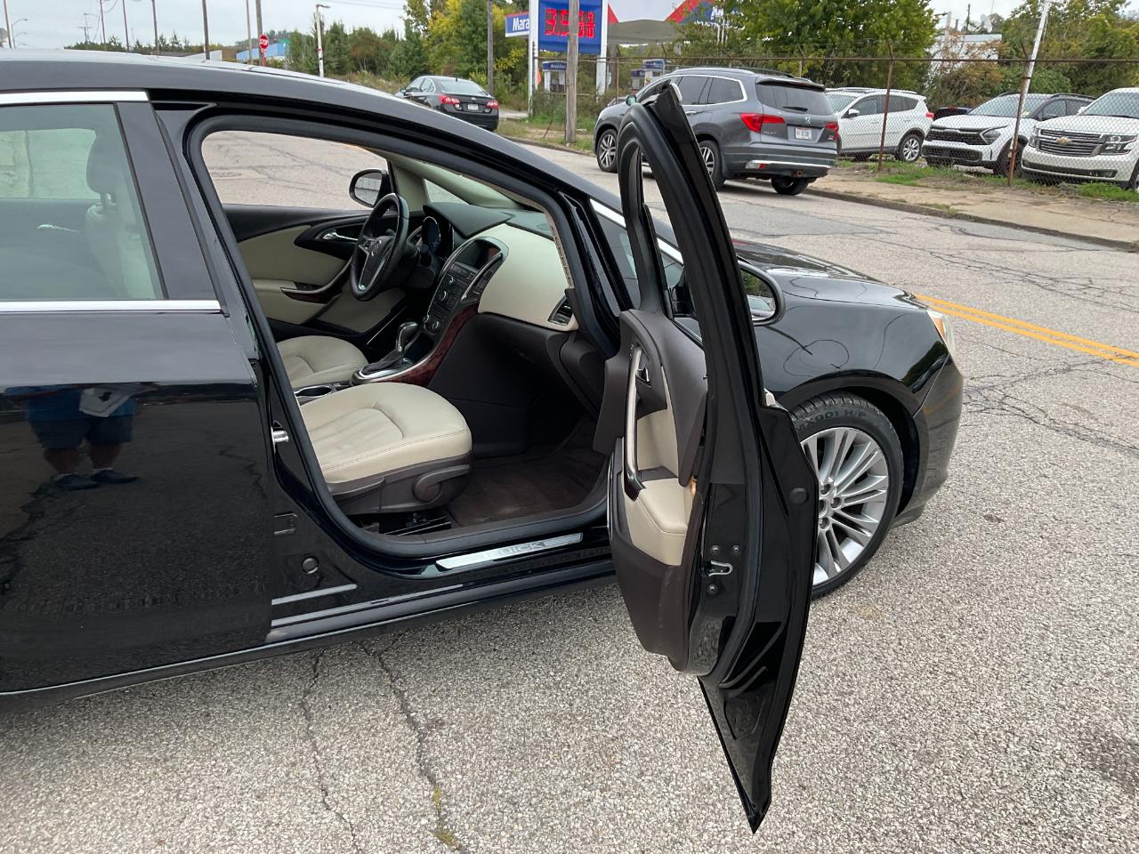 Buick Verano Leather 2012