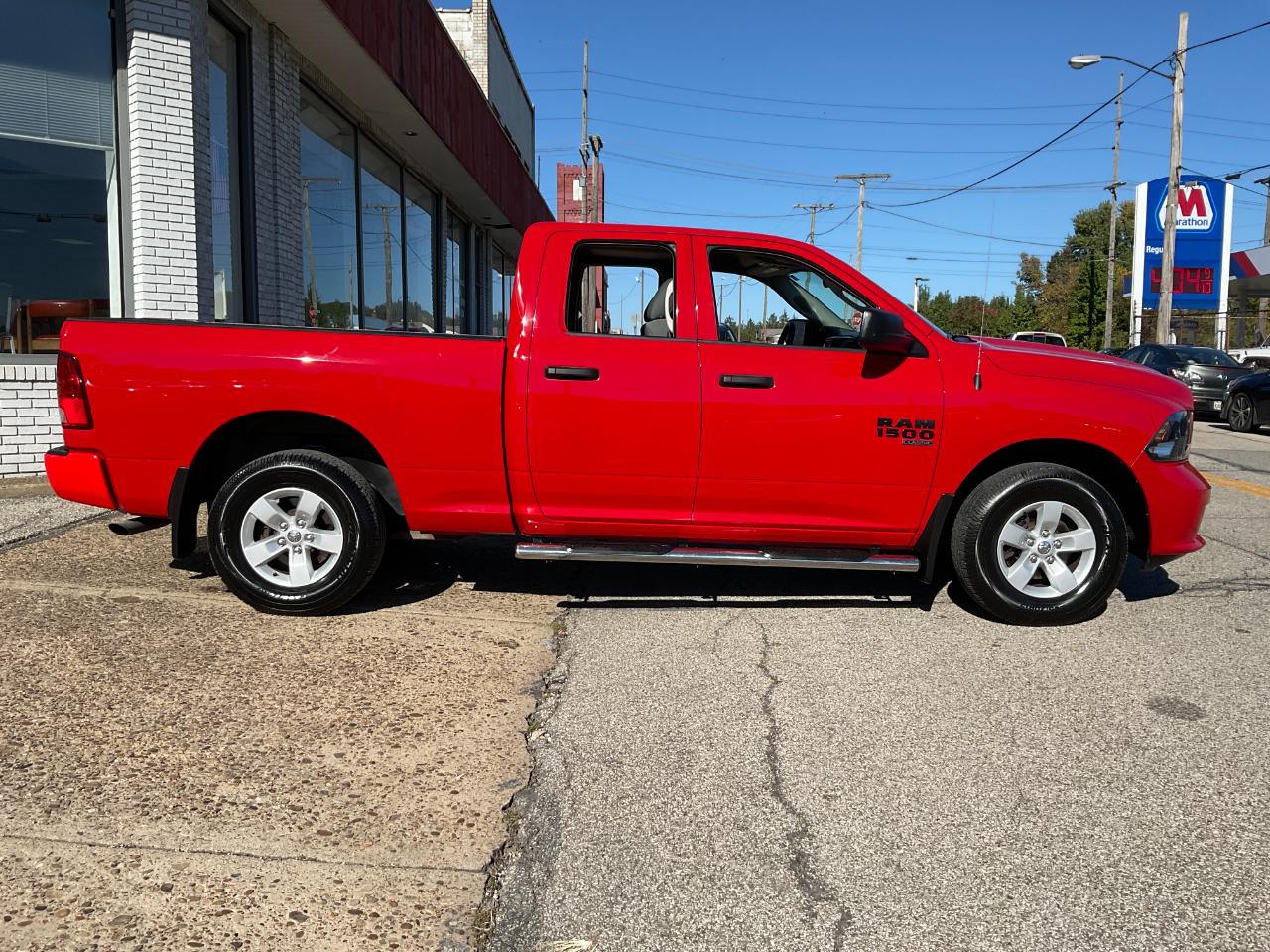RAM 1500 Classic Tradesman Quad Cab 4WD 2019