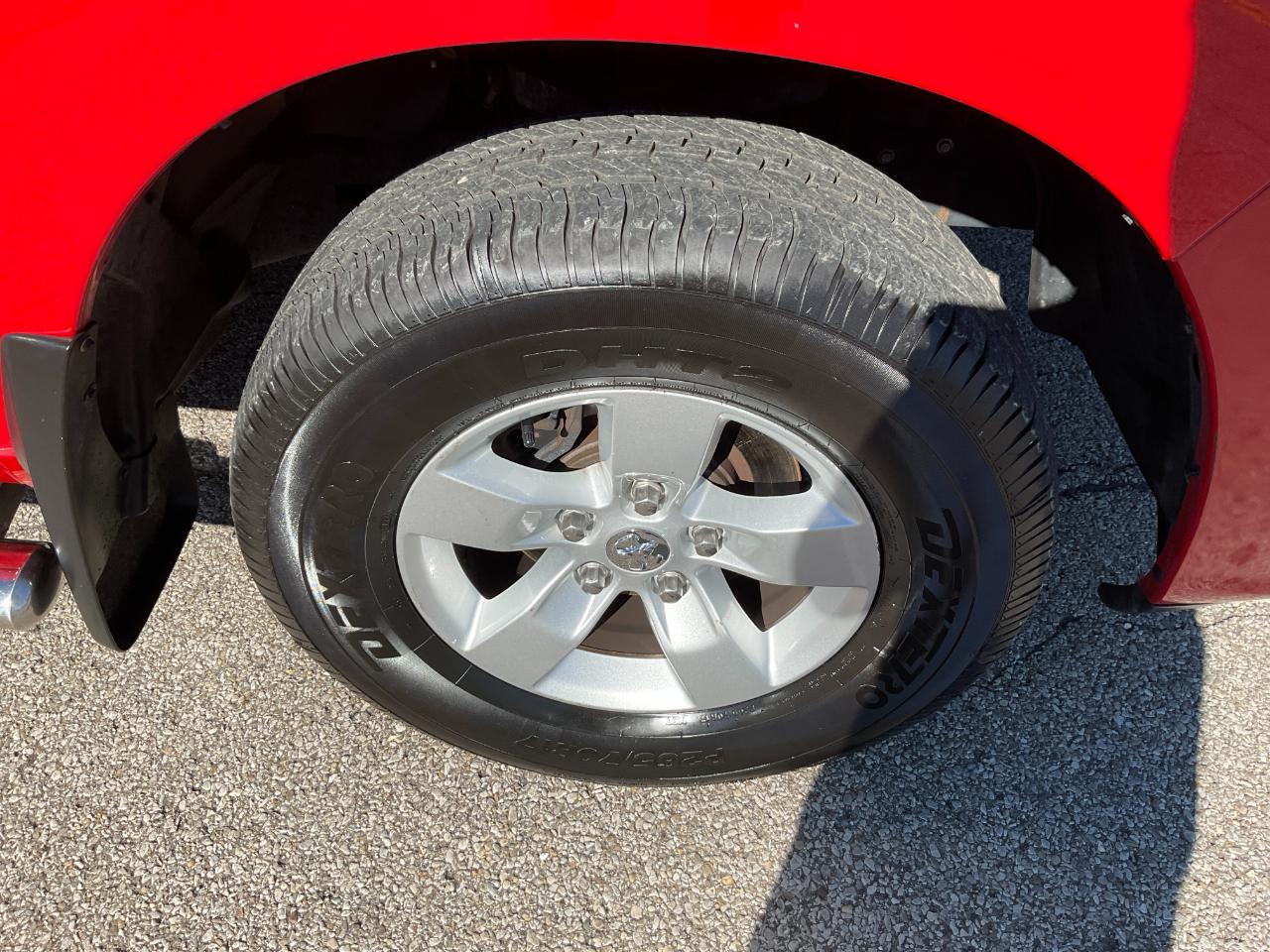 RAM 1500 Classic Tradesman Quad Cab 4WD 2019