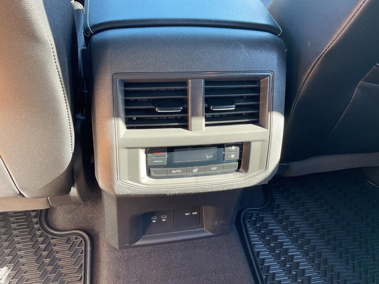 Volkswagen Atlas V6 SE w/Technology 4MOTION 2021