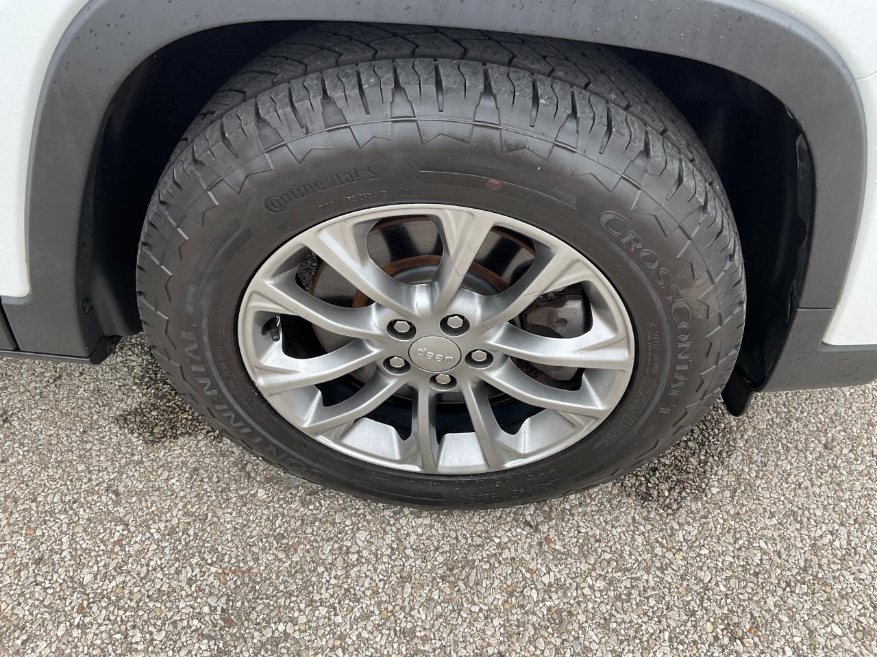 Jeep Cherokee Latitude Plus FWD 2019