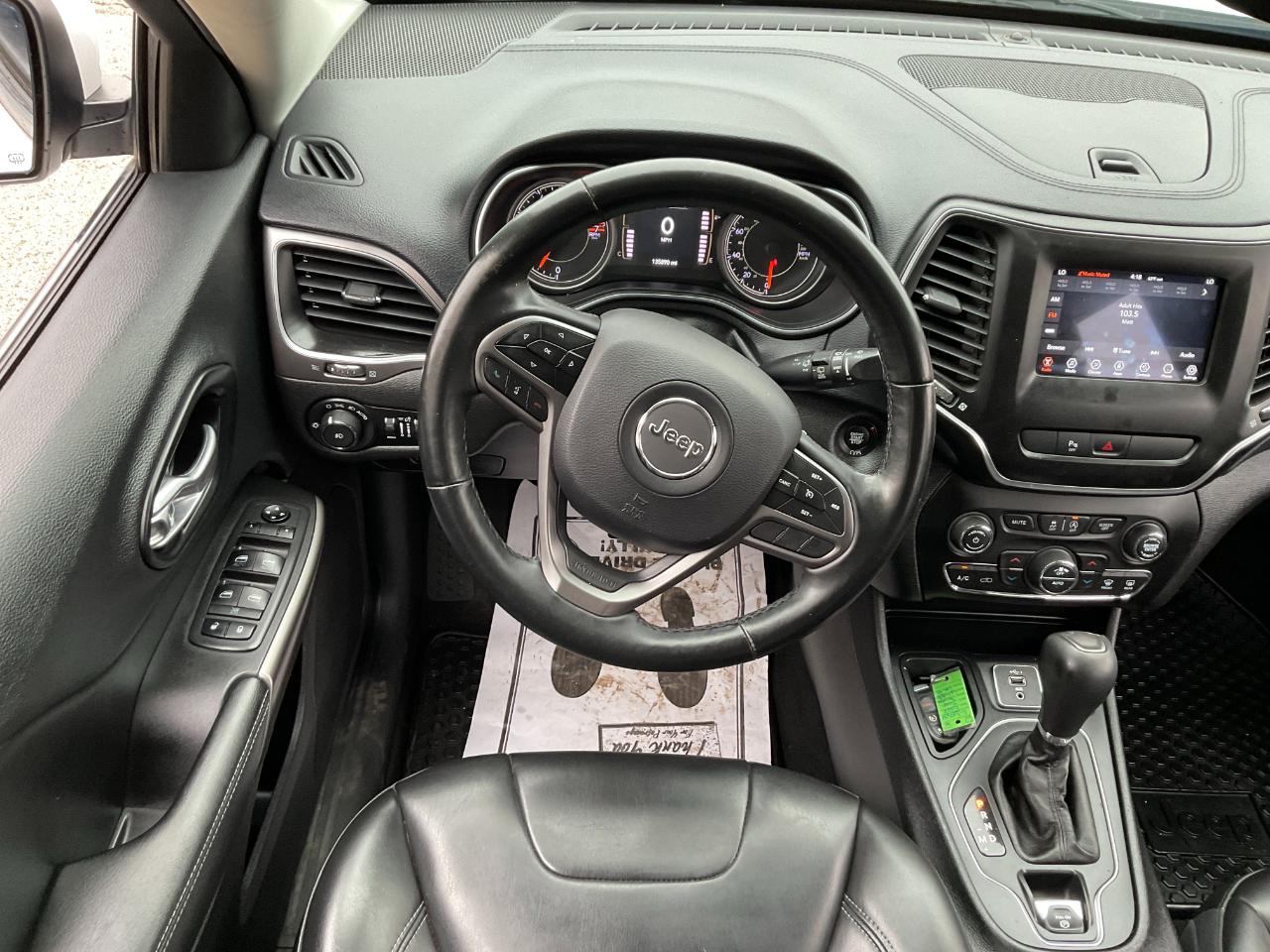 Jeep Cherokee Latitude Plus FWD 2019