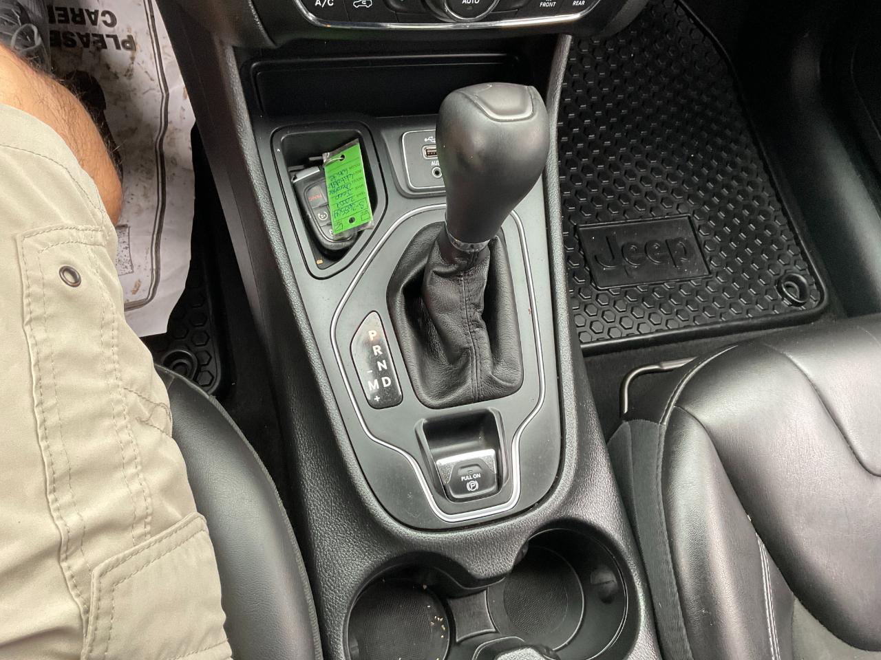 Jeep Cherokee Latitude Plus FWD 2019