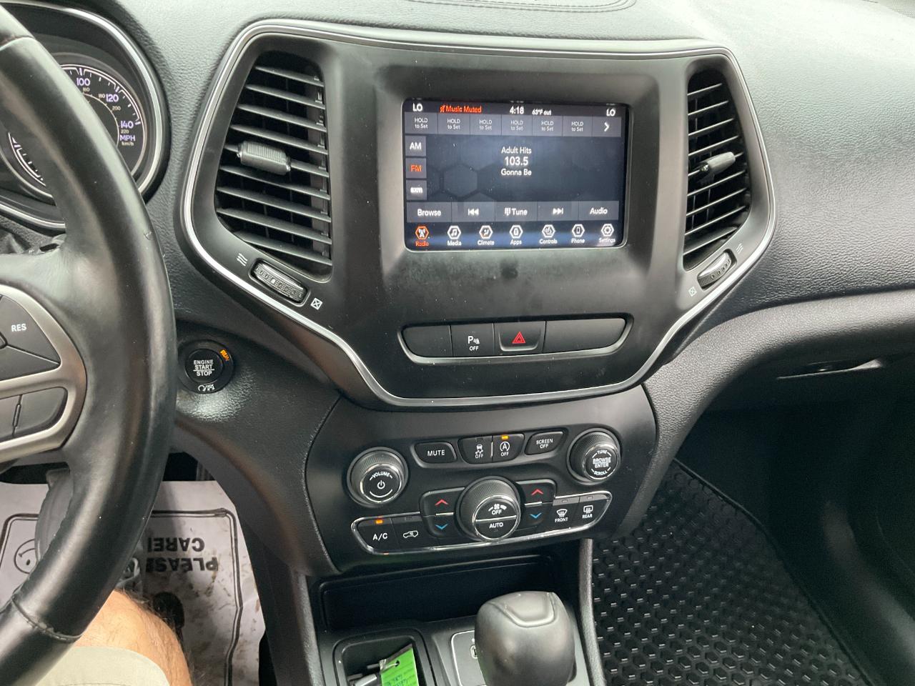 Jeep Cherokee Latitude Plus FWD 2019